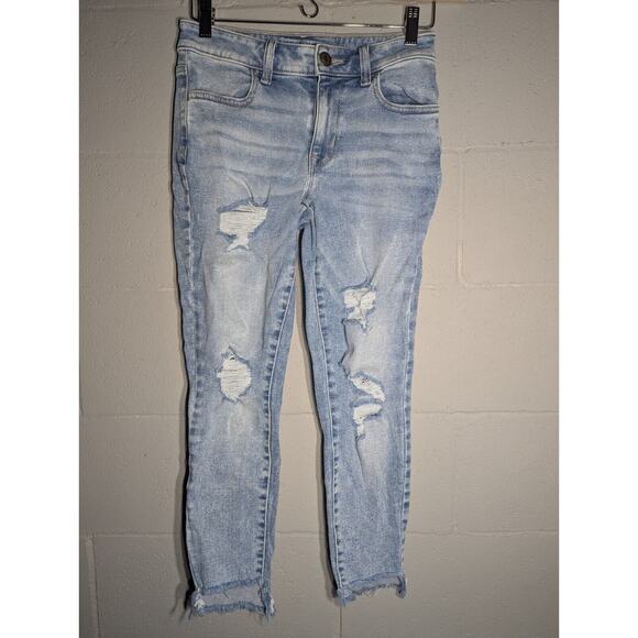 Maurices Womens High Rise Distressed ankle cropped jeans sz 4S Raw Hem - Picture 1 of 4